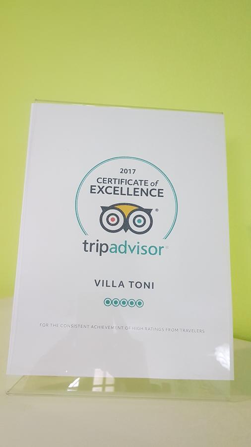 Penzión pre hostí Toni Design 4*